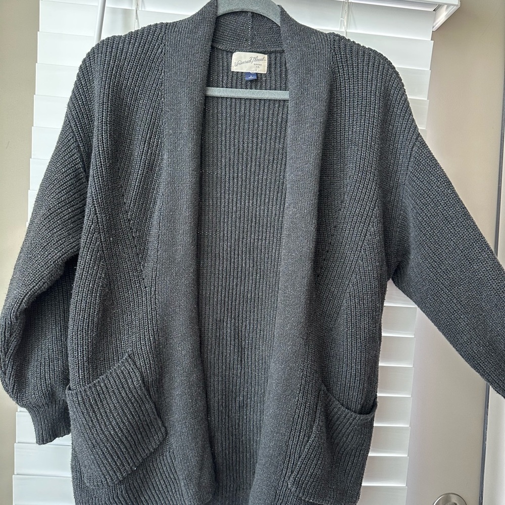 Universal Thread Gray Open-Front Sweater